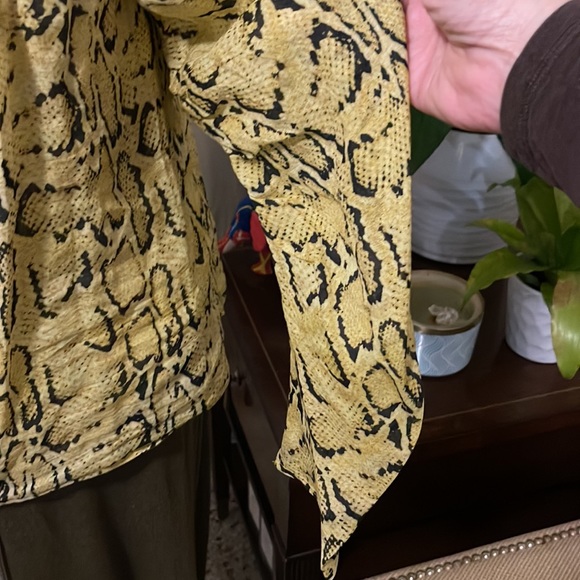 Frame NWT size M super cool - Picture 6 of 6